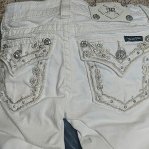 NWT MISS ME WHITE BOOT CUT JEANS SIZE 25